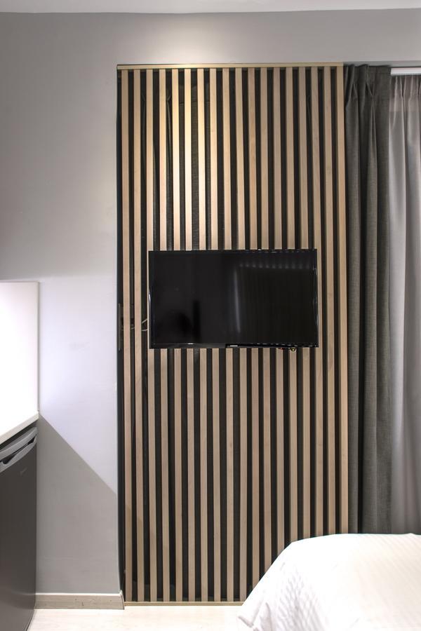 Acropolis Hotel 2*