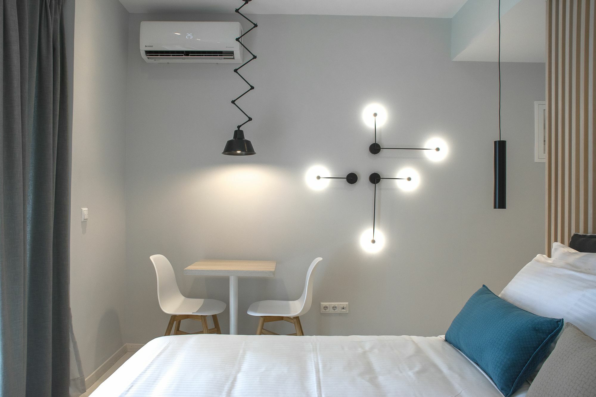 Acropolis Hotel