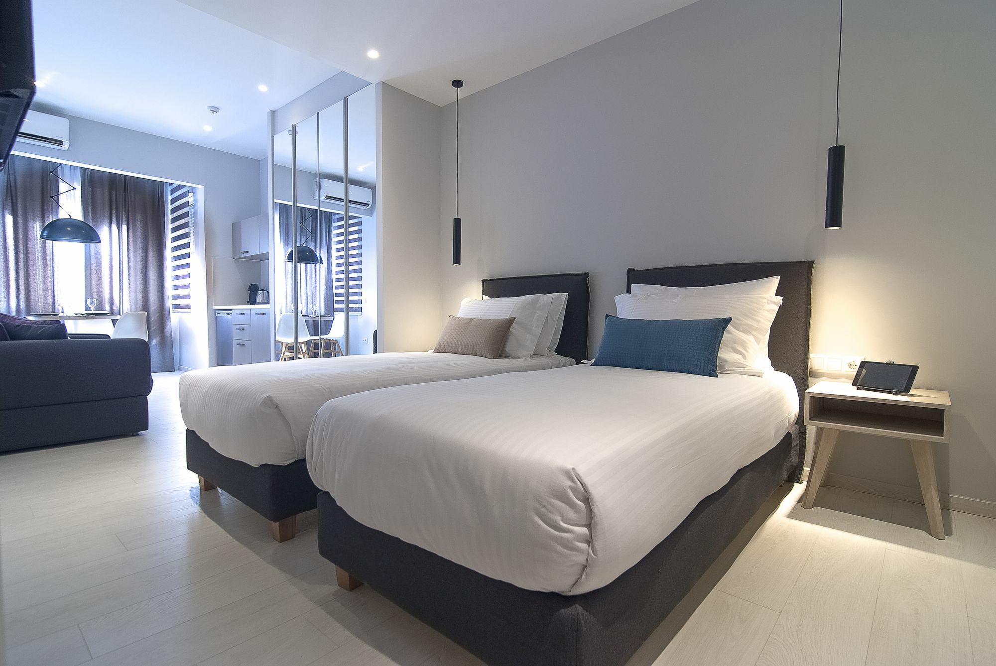 Hotel Acropolis 2*