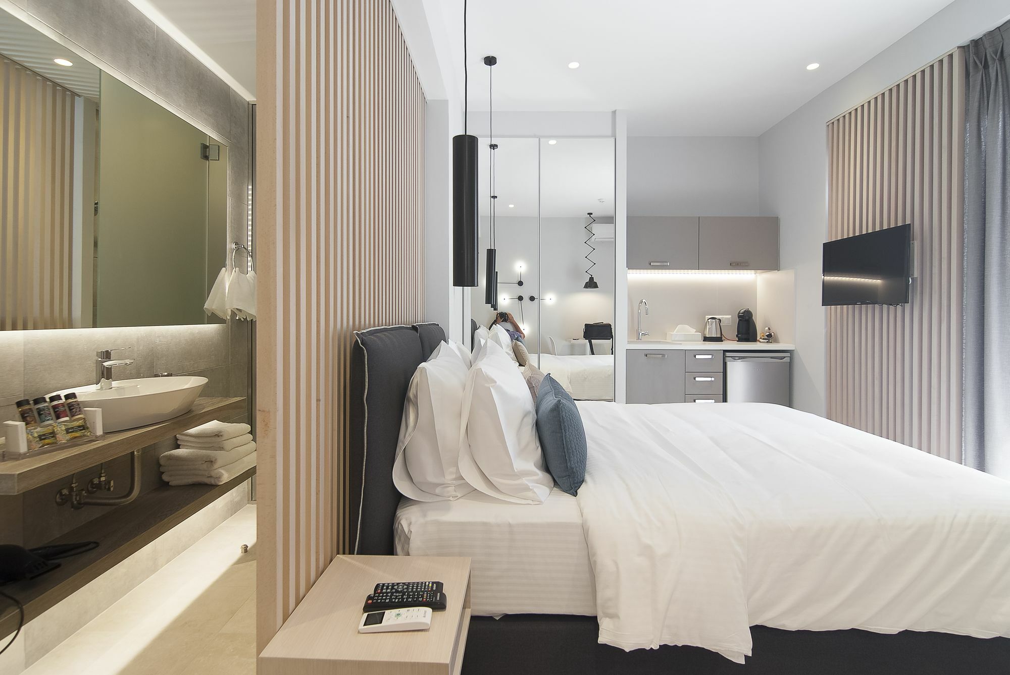 Acropolis Hotel